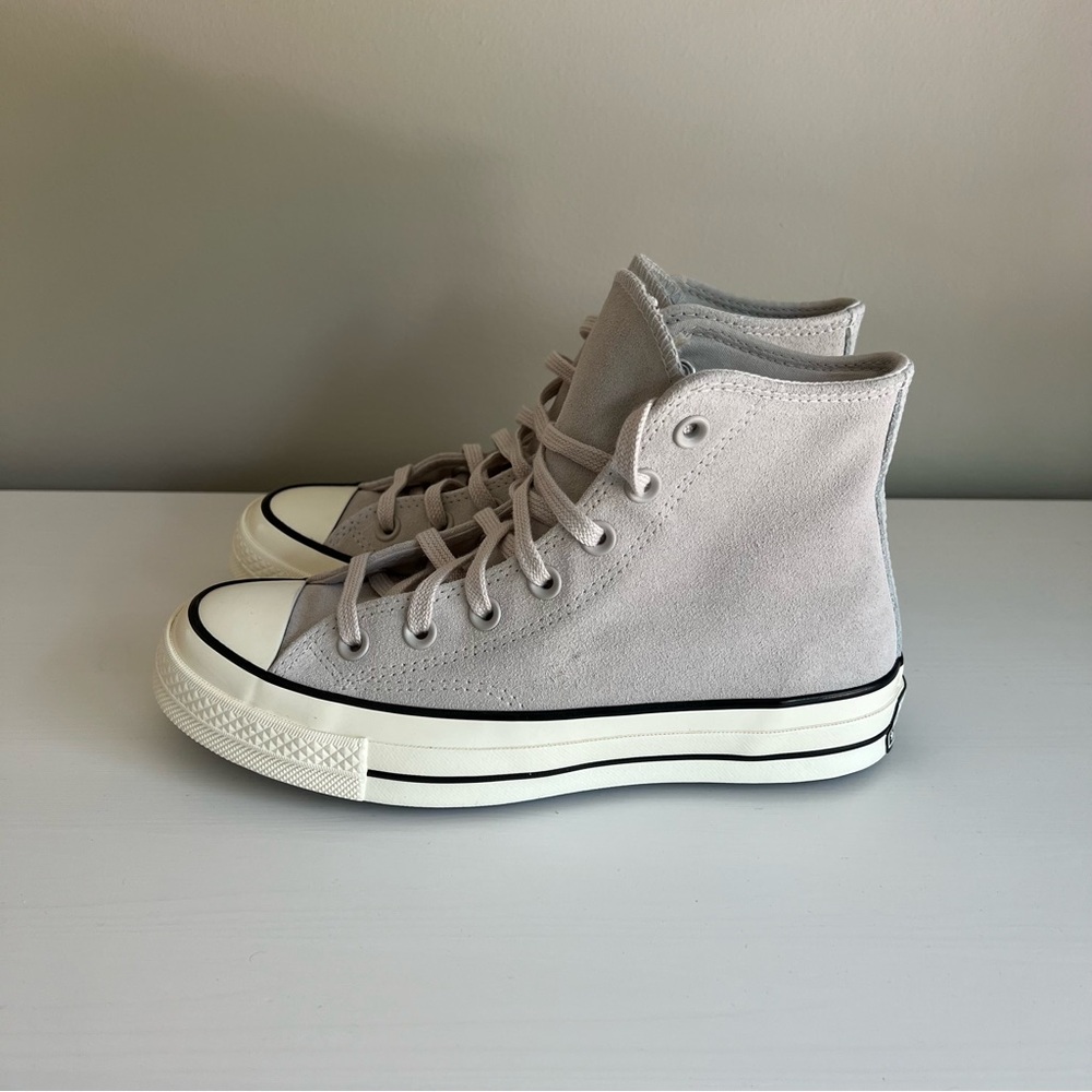 NIB Converse chuck 70 gray suede size 7